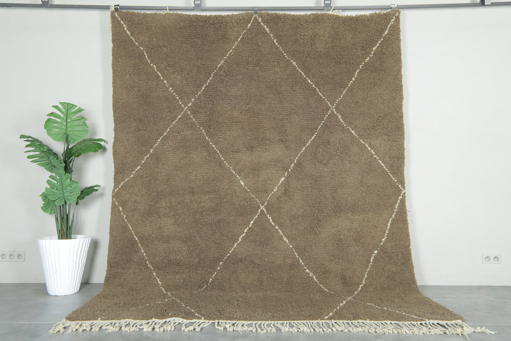 Moroccan beni ourain rug - Textured brown wool with white diamond lattice - 8.2 ft x 10.2 ft