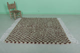 Handmade Moroccan Checkered Rug – 4.9 x 5 ft