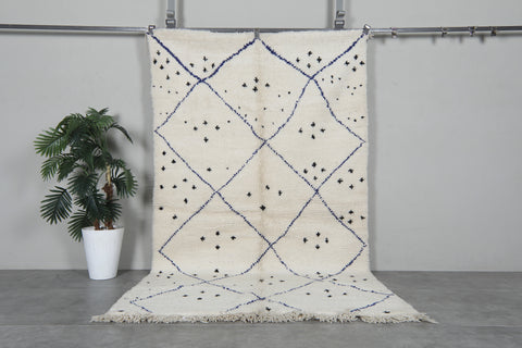 Handmade Moroccan Rug 4.7 FT X 8 FT