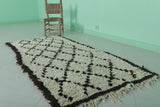 Handwoven Moroccan Rug - Classic White with Diamond Patterns 2.9 x 6.2 ft