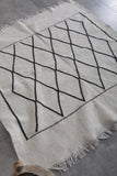 3.9 x 4 FT Moroccan Rug – Classic White with Black Diamond Pattern