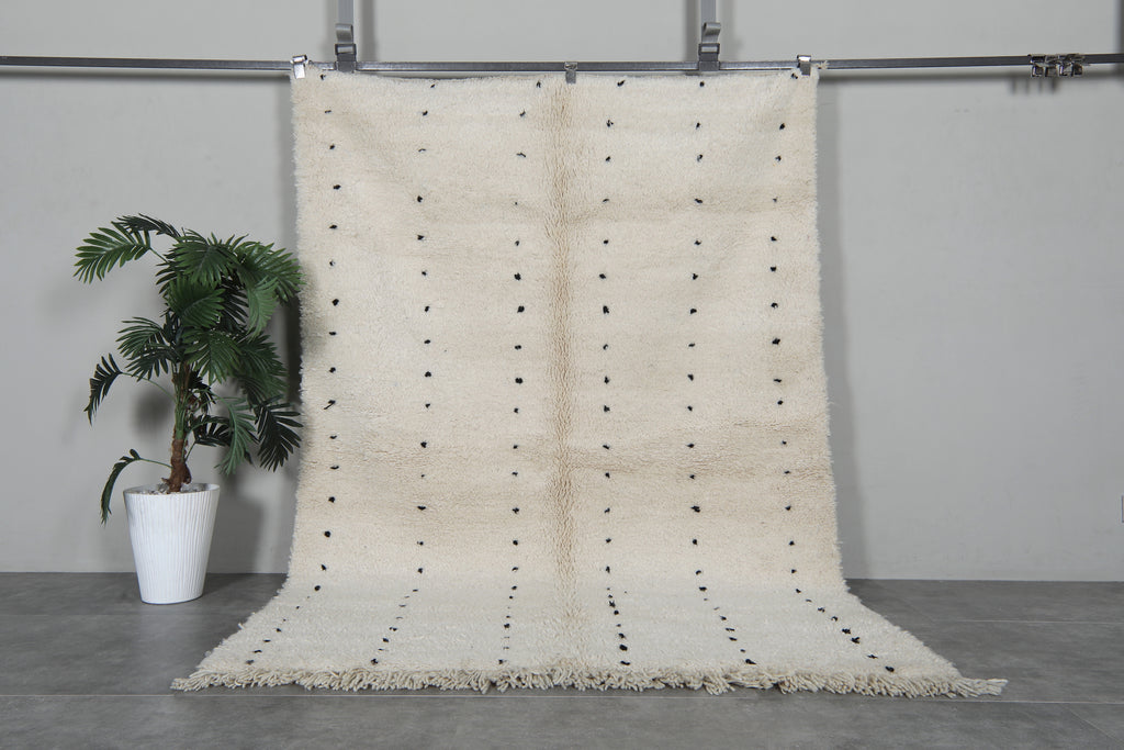 Handmade Moroccan rug 5.3 FT X 7.6 FT