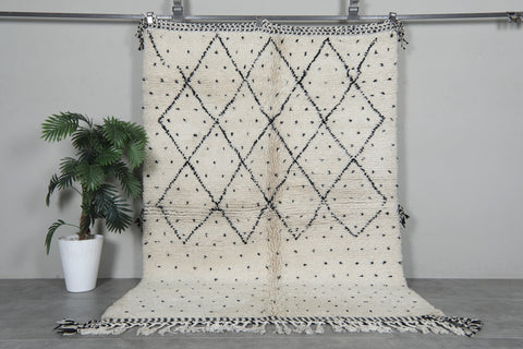 Moroccan Beni Ourain Rug - Handwoven Wool | 5.3 x 7.7 FT