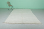 6.4 x 10.1 FT Moroccan Rug – Plush Off-White Shag