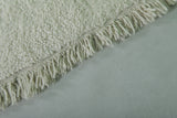 6.4 x 10.1 FT Moroccan Rug – Plush Off-White Shag