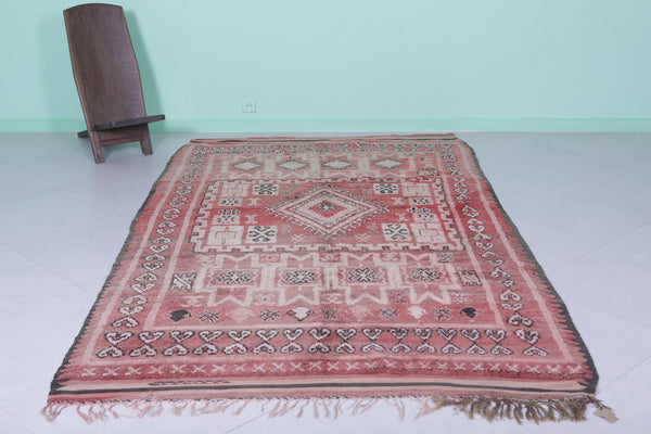 Vintage Moroccan rug 5.5 x 9.9 Ft handwoven tribal pattern | Authentic boho decor