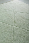 Elegant Moroccan Rug – 8.2 x 11.8 FT in Classic White Diamond Pattern