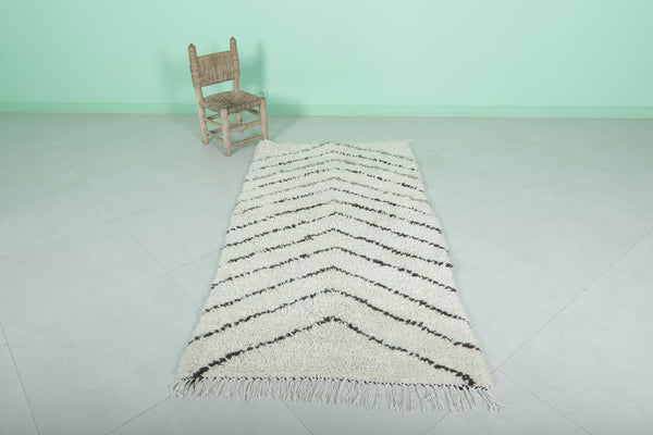Moroccan berber rug - Handwoven ivory shag with chevron stripes