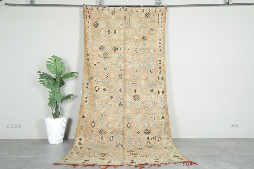 Genuine berber azilal rug - Vintage Moroccan wool carpet - 5 ft x 11.3 ft