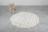 Round Moroccan Wool Rug –  4.9 ft | Cream and Gray Grid Pattern