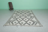 Elegant Moroccan Rug - 5.6 x 8.8 FT | Berber-Inspired Diamond Pattern