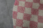 Round Pink and White Checkered Moroccan Wool Rug - 5 ft