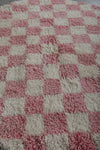 Round Pink and White Checkered Moroccan Wool Rug - 5 ft