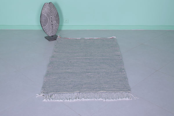 Moroccan rug – Subtle gray with fringe detailing | 3.1 FT x 4.9 FT