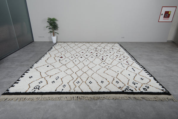 Handwoven Moroccan wool rug - Custom pattern design