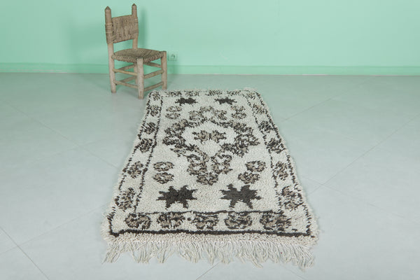 Azilal berber Moroccan carpet - 2.8 FT X 5.8 FT