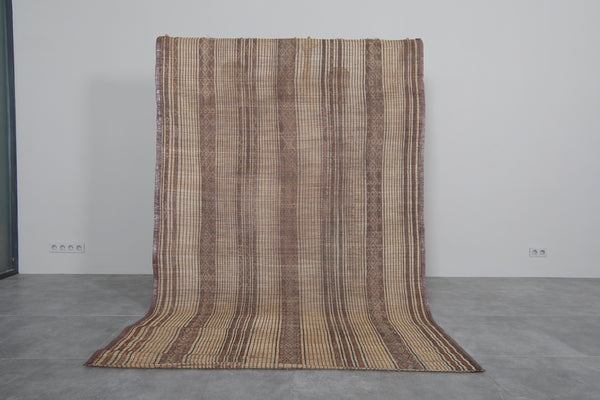 Tuareg rug 5.7 X 8.3 Feet