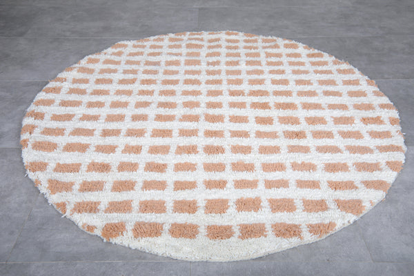 Round Moroccan wool rug – Beige and white checkered (6 ft)