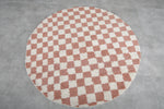 Pink Checkered Rug – Handmade Round Rug for Chic Interiors