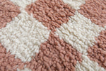 Round Pink and White Checkered Moroccan Wool Rug - 5 ft