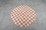 Round Peach and White Checkered Moroccan Wool Rug - 5 ft