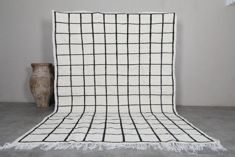 Moroccan rug 7.9 X 10.9 Feet