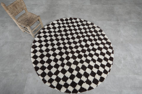 Round Dark Brown and White Checkered Moroccan Wool Rug - 5 ft