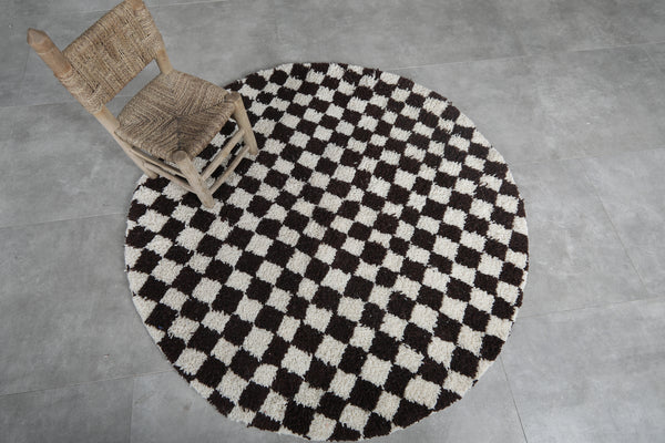 Handmade Moroccan round rug - Checkered pattern