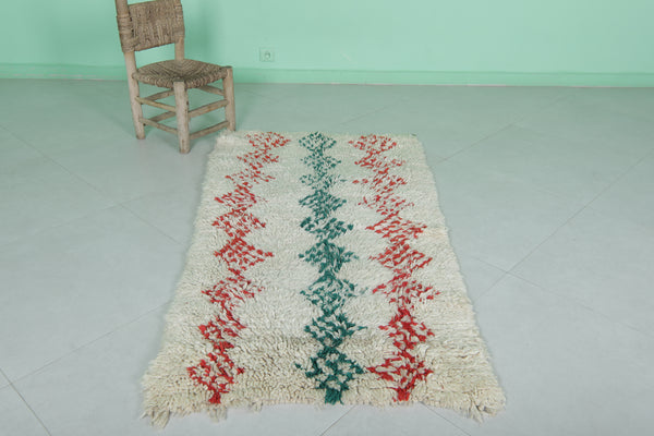 Vintage handmade Moroccan rug – 2.6 x 5.3 FT | Red and green geometric design