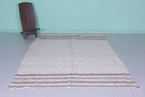 Flatwoven berber Moroccan rug – 5.8 FT x 9.9 FT | Authentic minimalist design