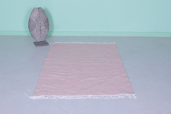 Soft pink Moroccan rug – Minimalist handwoven accent | 3.4 FT x 5.2 FT