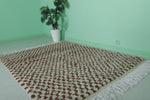 Handwoven Moroccan Checkered Rug – 4.7 x 6.6 ft