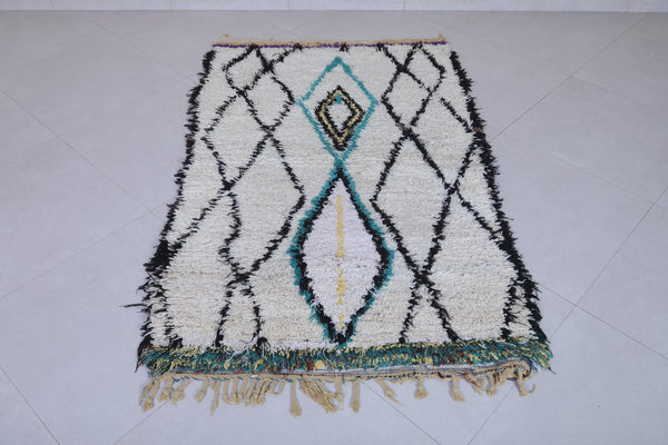 3.4 x 5.9 ft Moroccan berber rug – Ivory with diamond and accent colors