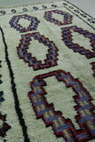 5.1 x 9.7 ft Moroccan Rug – Handwoven Wool with Colorful Geometric Motifs