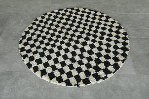Moroccan round rug - Handmade checkered carpet - 5 FT