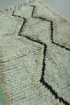 Handmade Moroccan Berber Rug 2.9 X 5.8 Feet - Minimalist Diamond Pattern