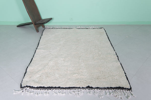 Moroccan handmade beni ourain rug – 4.7 x 6.7 ft