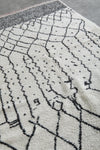 Beni Ourain Rug 4.7 x 7.9 ft Handmade Moroccan Wool Carpet