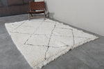 Moroccan rug 5.3 X 8.2 Feet