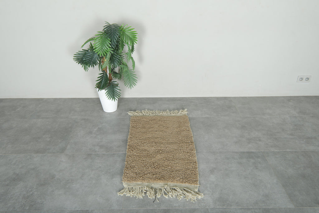 Small Moroccan wool rug – Handmade light brown carpet - 2 ft x 3.4 ft