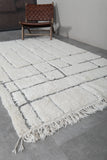 Moroccan rug 5 X 8.2 Feet