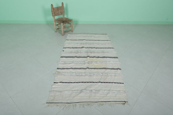 Moroccan Wedding Blanket – 3.4 FT x 6.1 FT | Handwoven Berber Wool Textile