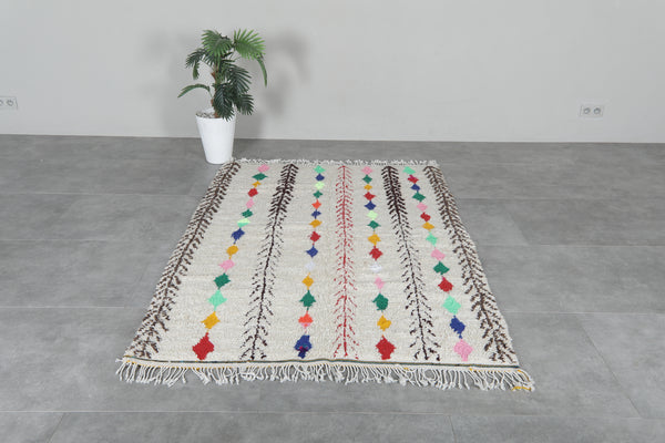 Vibrant Moroccan wool rug 4.6 x 6.8 ft - Handmade berber carpet with tribal patterns