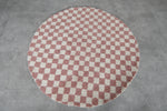 Round Moroccan Wool Rug - 5 ft | Pink & White Checkered Design