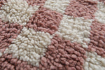 Round Moroccan Wool Rug - 5 ft | Pink & White Checkered Design