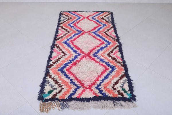 2.9 x 6.1 ft Moroccan berber rug – Bold chevron pattern