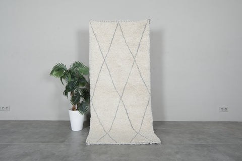 Handmade wool rug 3.1 FT X 7 FT