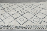 Moroccan Wool Rug 4.8 FT × 7.9 FT | Diamond Design with Black Detailing