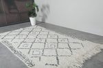 Moroccan Wool Rug 4.8 FT × 7.9 FT | Diamond Design with Black Detailing