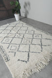 Moroccan Wool Rug 4.8 FT × 7.9 FT | Diamond Design with Black Detailing